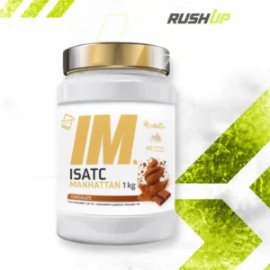 Bote de proteína Manhattan ISATC 90% sabor chocolate de Hypertrophy Nutrition sobre fondo blanco con detalles verde lima y branding RushUp premium.